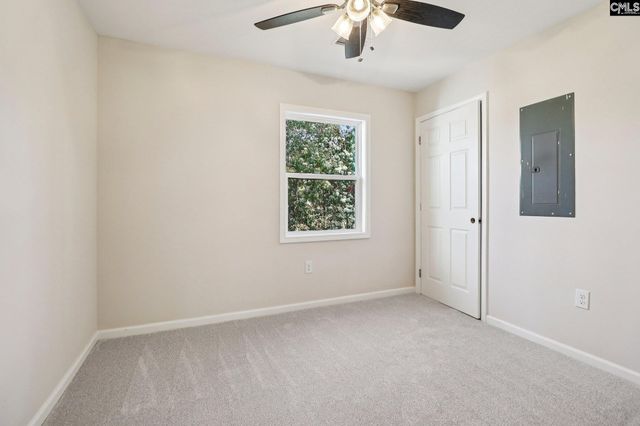 262 Breezy Bay Drive, Gilbert, SC 29054
