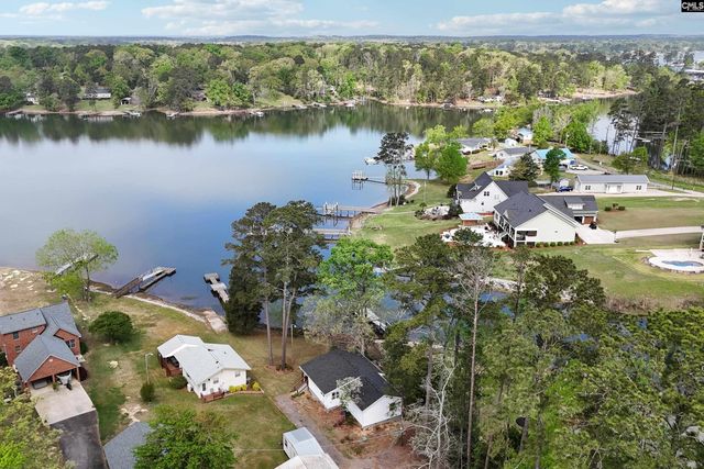 262 Breezy Bay Drive, Gilbert, SC 29054