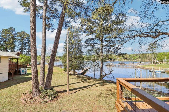 262 Breezy Bay Drive, Gilbert, SC 29054