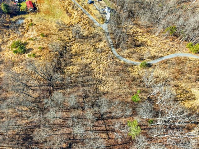 99999 Morgan Branch Road, Marshall, NC 28753