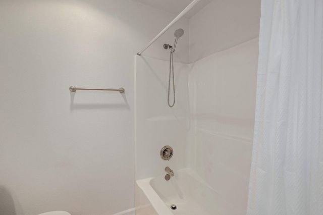 5227 Langwood DR, Austin, TX 78754