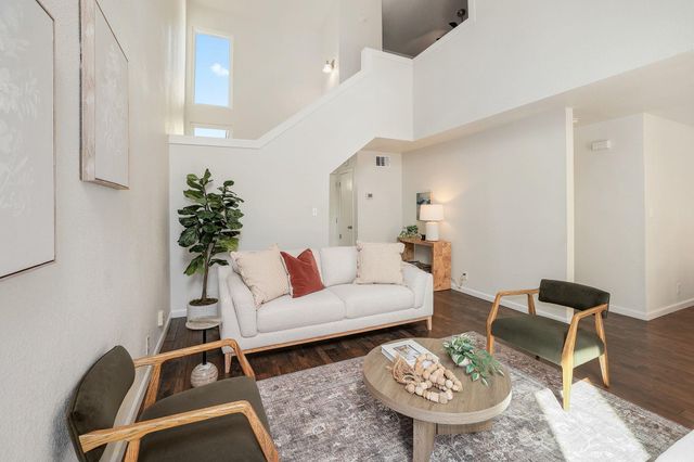 5227 Langwood DR, Austin, TX 78754