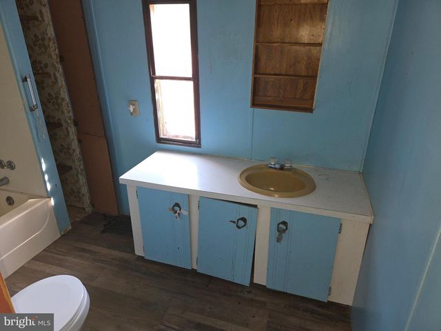 2500 BEAVER RUN RD, Burlington, WV 26710