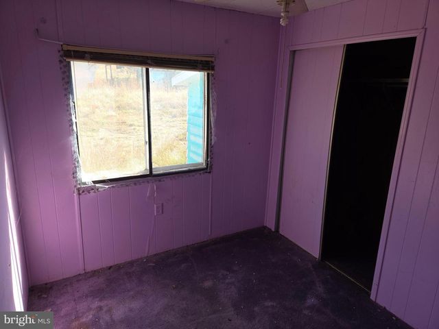 2500 BEAVER RUN RD, Burlington, WV 26710