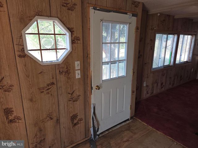 2500 BEAVER RUN RD, Burlington, WV 26710