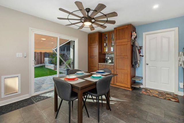 9545 Chestnut St, Spring Valley, CA 91977