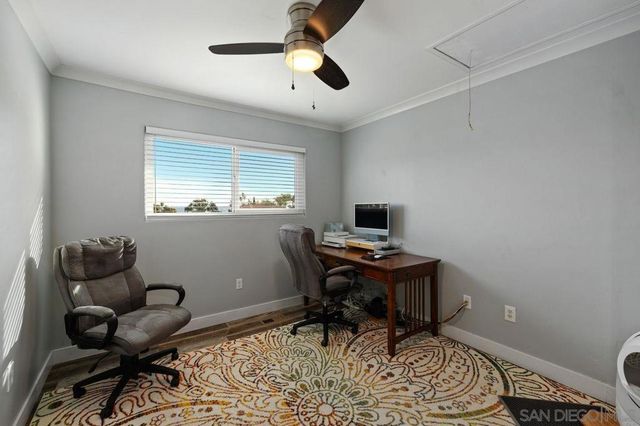 9545 Chestnut St, Spring Valley, CA 91977