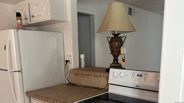 8316 YORK DR, San Antonio, TX 78216