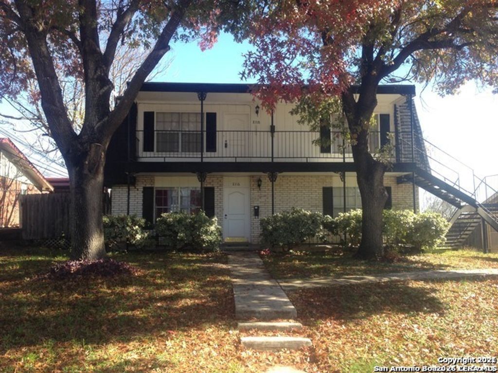 8316 YORK DR, San Antonio, TX 78216