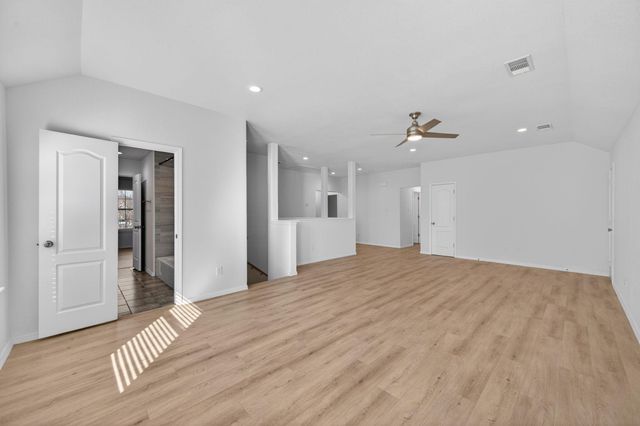 2305 Gavin TRL, Pflugerville, TX 78660