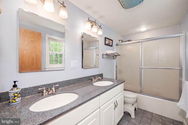 814 S HAYS ST, Allentown, PA 18103
