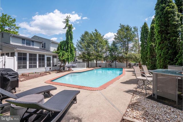 814 S HAYS ST, Allentown, PA 18103