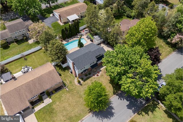 814 S HAYS ST, Allentown, PA 18103