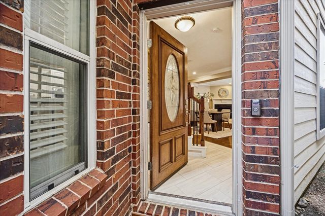 1327 Ella Place, Houston, TX 77008