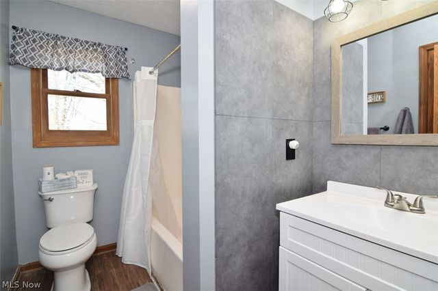 9509 Catalpa Circle, Mentor, OH 44060