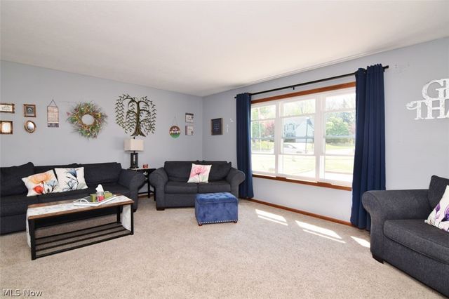 9509 Catalpa Circle, Mentor, OH 44060