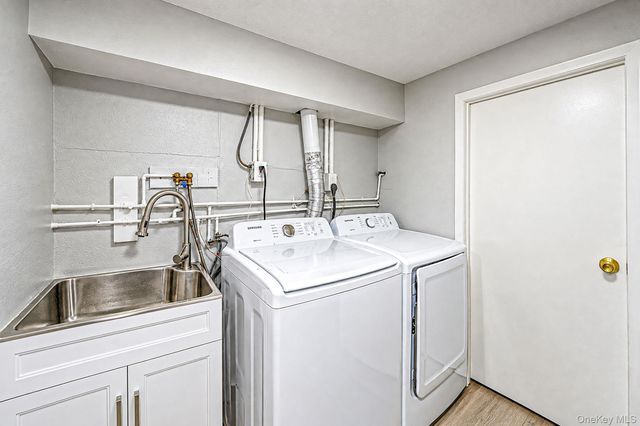 745 Anderson Avenue, Franklin Square, NY 11010