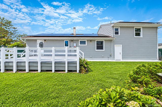 745 Anderson Avenue, Franklin Square, NY 11010