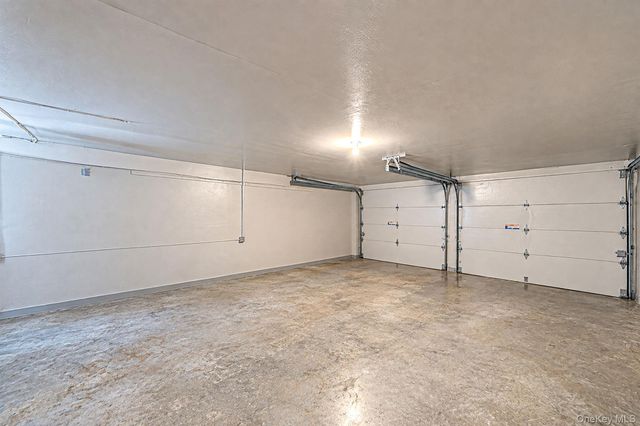 745 Anderson Avenue, Franklin Square, NY 11010