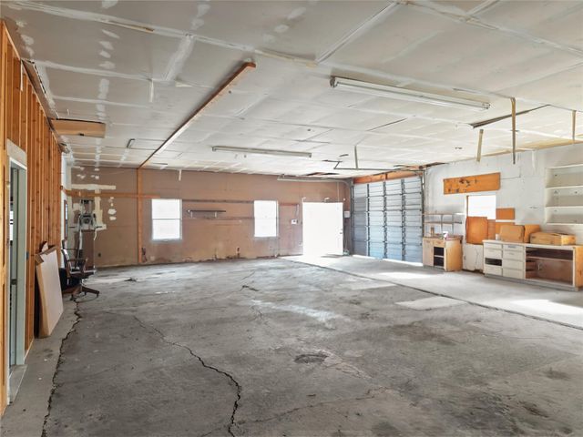 8819 Saddle CIR, Buda, TX 78610