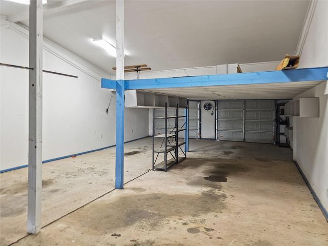 8819 Saddle CIR, Buda, TX 78610