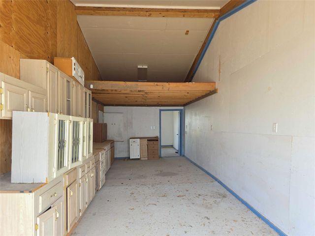 8819 Saddle CIR, Buda, TX 78610