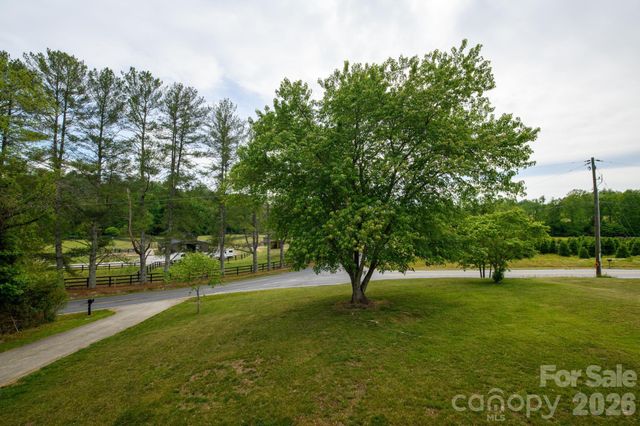 3680 Rocky Road, Lenoir, NC 28645