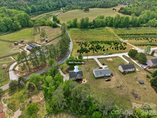 3680 Rocky Road, Lenoir, NC 28645