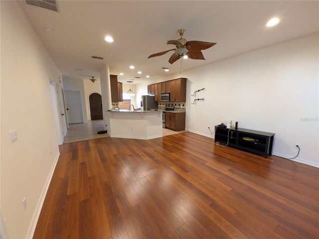 1720 CROCKER AVENUE, Orlando, FL 32806