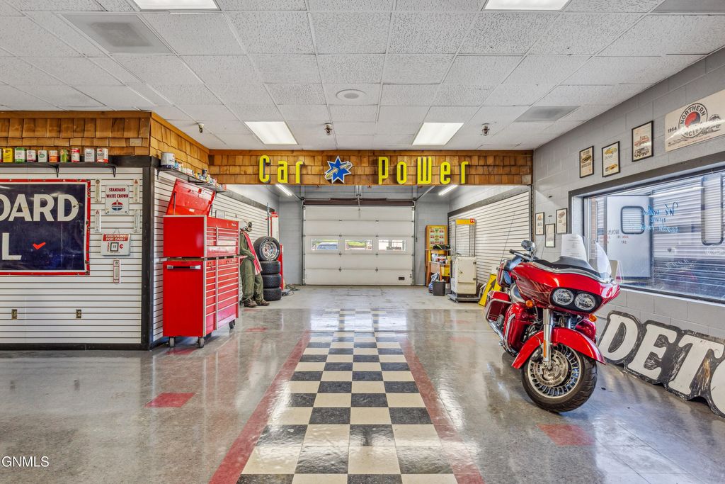 417 24th Street SW, Jamestown, ND 58401 photo 20