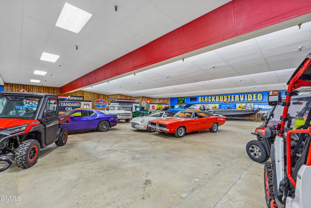 417 24th Street SW, Jamestown, ND 58401 photo 23