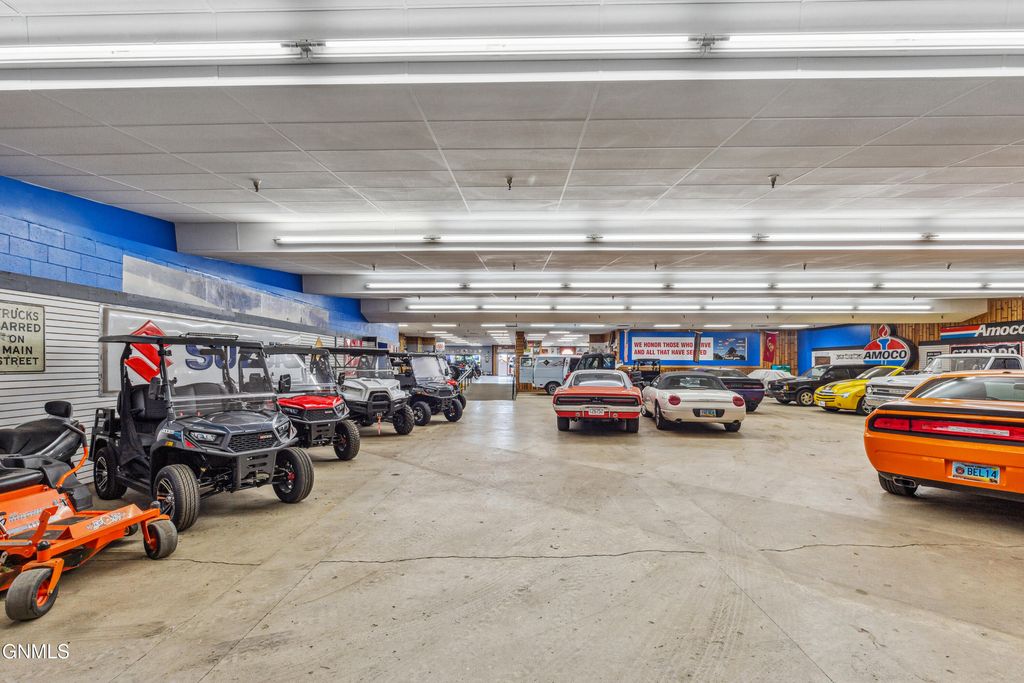 417 24th Street SW, Jamestown, ND 58401 photo 26