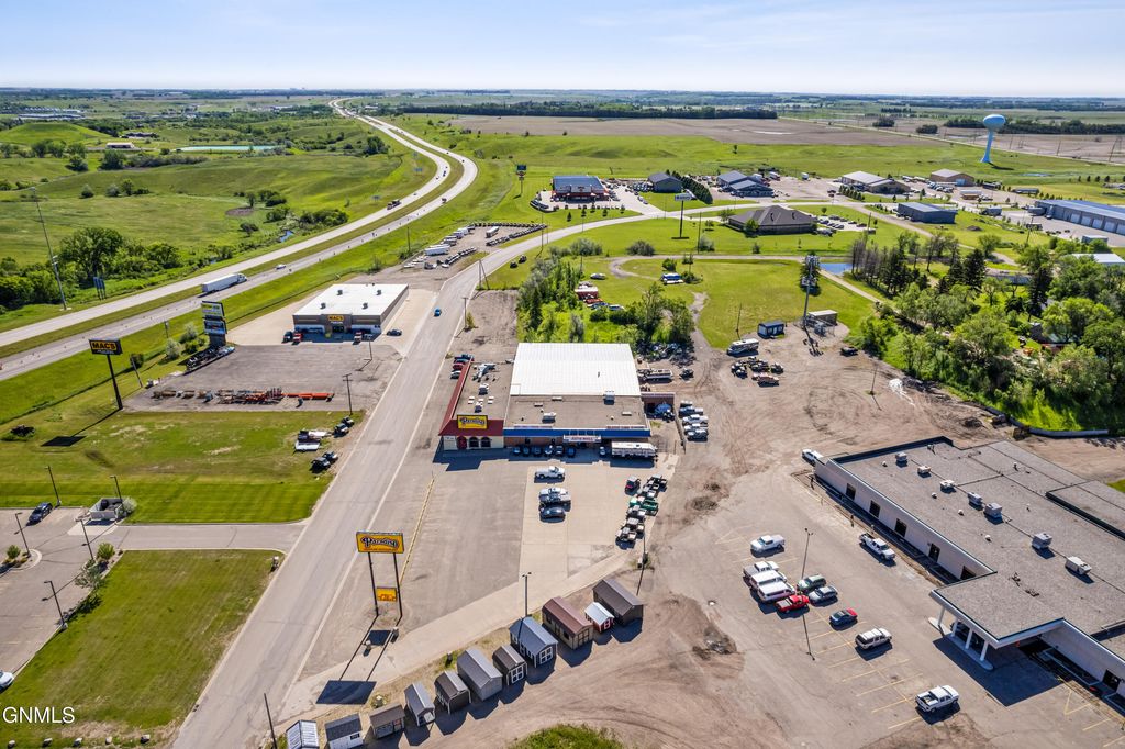 417 24th Street SW, Jamestown, ND 58401 photo 8