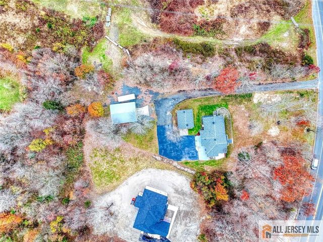 131 Pergola Avenue, Monroe, NJ 08831