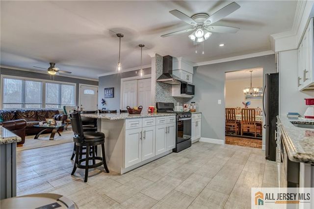 131 Pergola Avenue, Monroe, NJ 08831