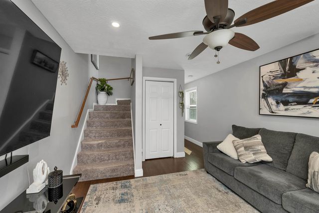 479 Lake Avenue, Manchester, NH 03103
