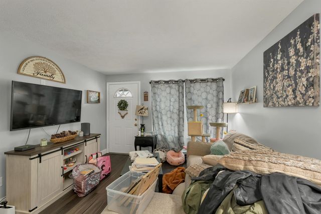 479 Lake Avenue, Manchester, NH 03103