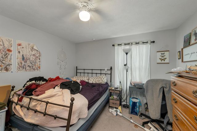 479 Lake Avenue, Manchester, NH 03103