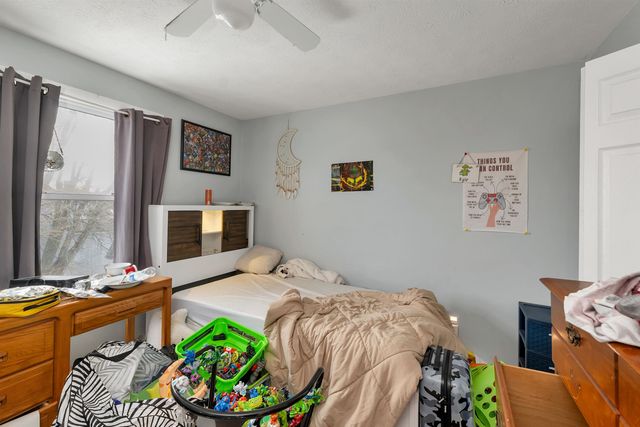 479 Lake Avenue, Manchester, NH 03103