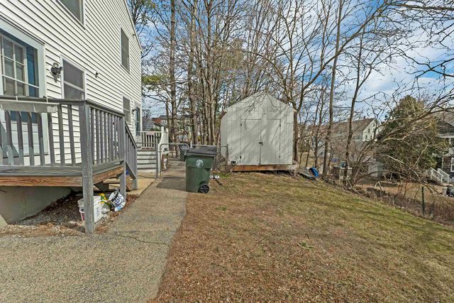 479 Lake Avenue, Manchester, NH 03103