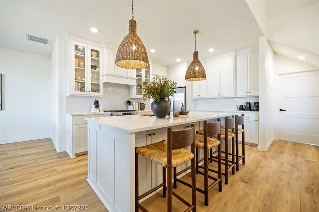 2015 Queensbury Way, Fort Smith, AR 72908