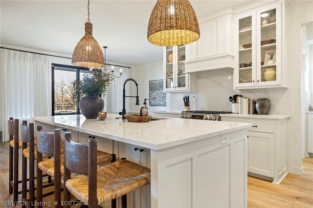 2015 Queensbury Way, Fort Smith, AR 72908