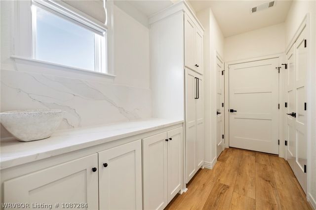 2015 Queensbury Way, Fort Smith, AR 72908