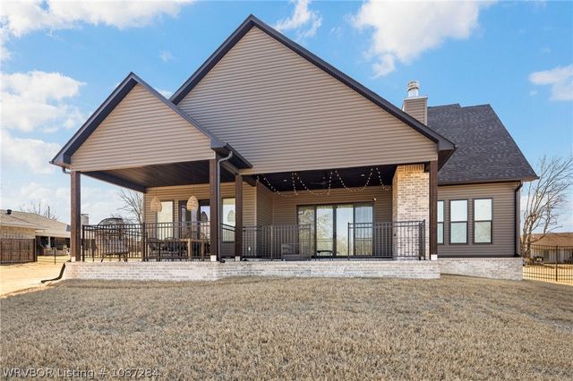 2015 Queensbury Way, Fort Smith, AR 72908