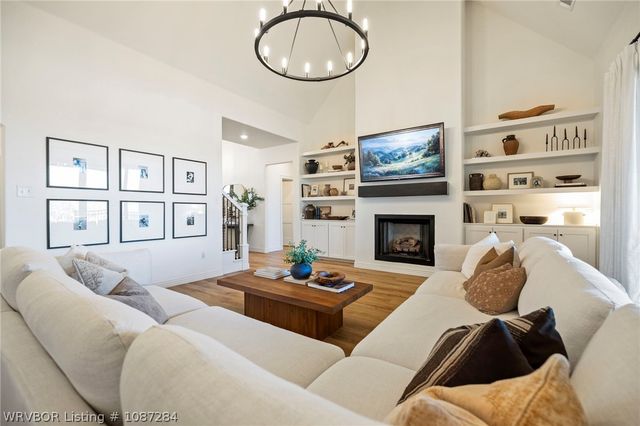 2015 Queensbury Way, Fort Smith, AR 72908