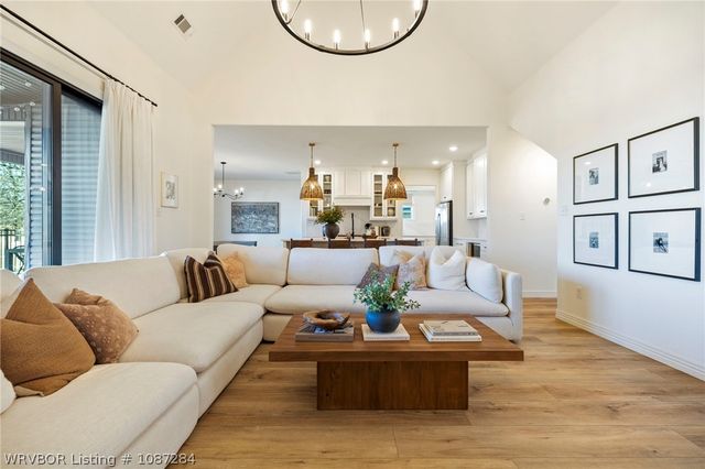 2015 Queensbury Way, Fort Smith, AR 72908