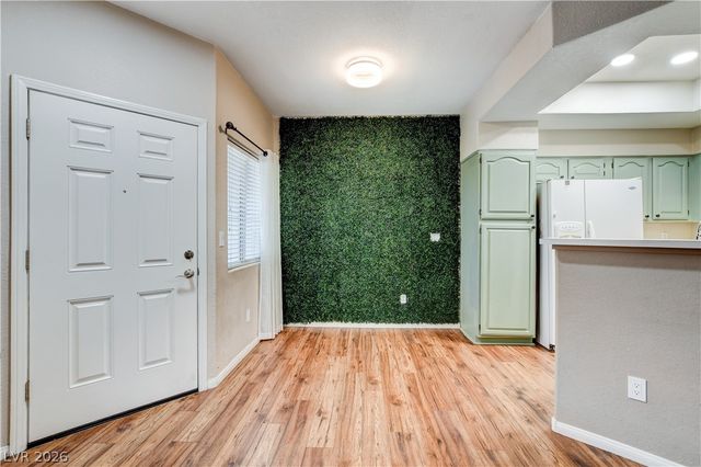 3320 South Fort Apache Road 130, Las Vegas, NV 89117