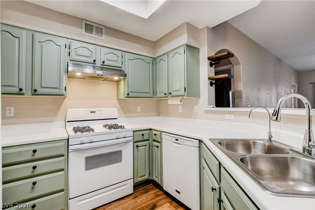 3320 South Fort Apache Road 130, Las Vegas, NV 89117