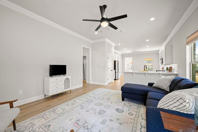 10851 Maitland Ave, Baton Rouge, LA 70810