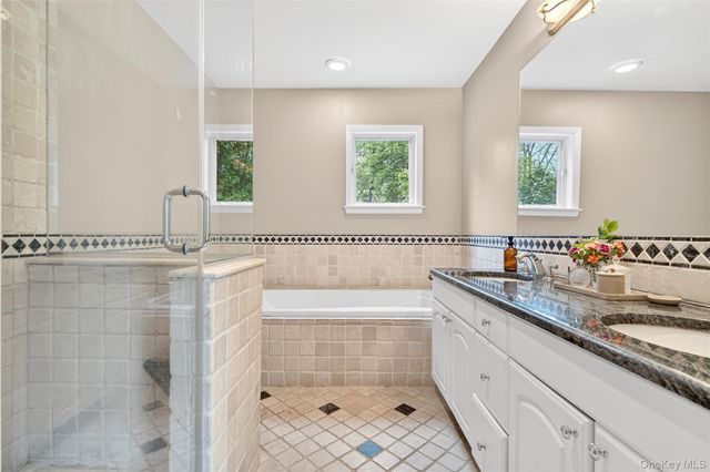 24 Overlook Drive, Pawling, NY 12564